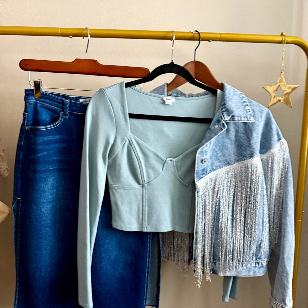 Fringe Denim Jacket Western Cropped Light Wash Festival Rodeo Jacket M - Picture 6 of 13
